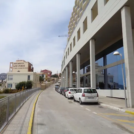 Edificio Albamar 2 *